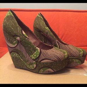Aldo Wedges